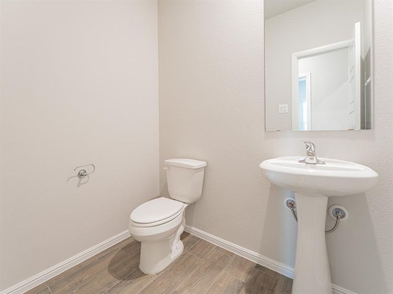 Furnished interior view inside a new home in , Fort Worth (Image 10).