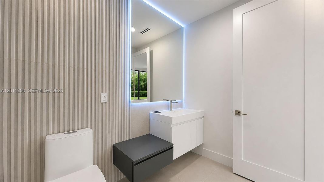 Furnished interior view inside a new home in , Miami Lakes (Image 8).