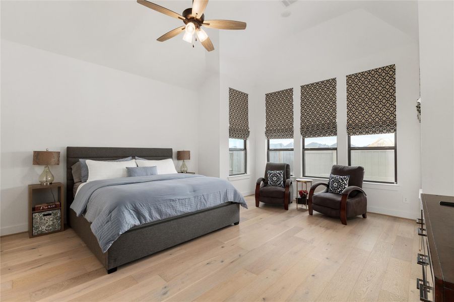 Furnished interior view inside a new home in Cross Creek West, Fulshear (Image 17).