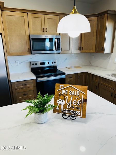 Say Yes to the Address Say Yes to the Address