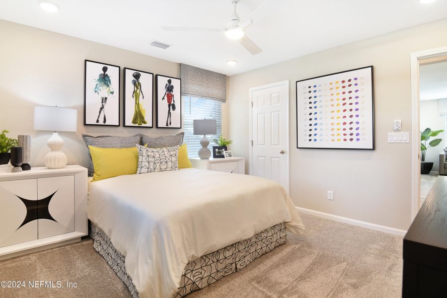 Furnished interior view inside a new home in Irongate, Jacksonville (Image 9).
