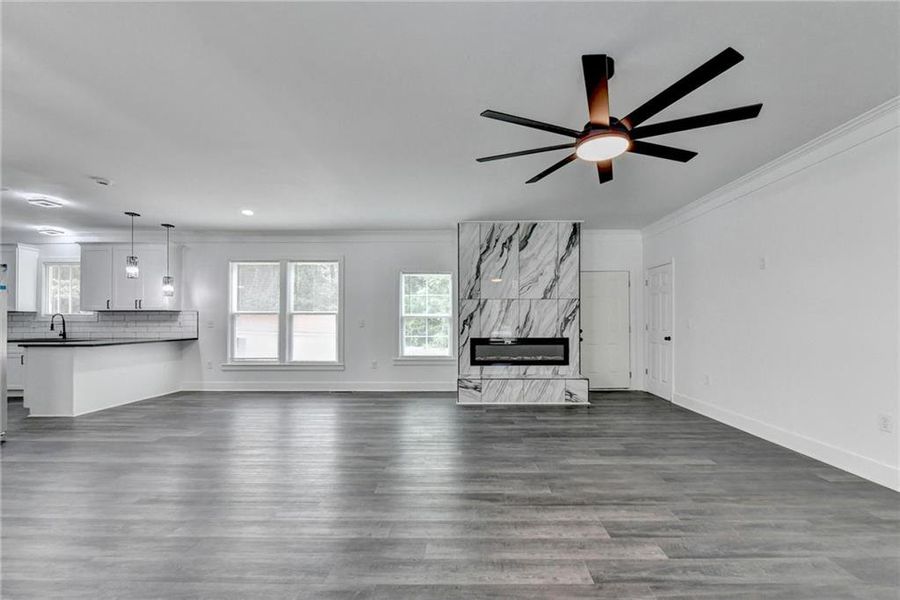 Spacious, unfurnished interior of a new home in , Snellville (Image 22). Spacious, unfurnished interior of a new home in , Snellville (Image 22).