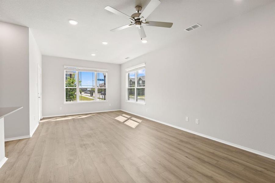 13-web-or-mls-013A9063 13-web-or-mls-013A9063