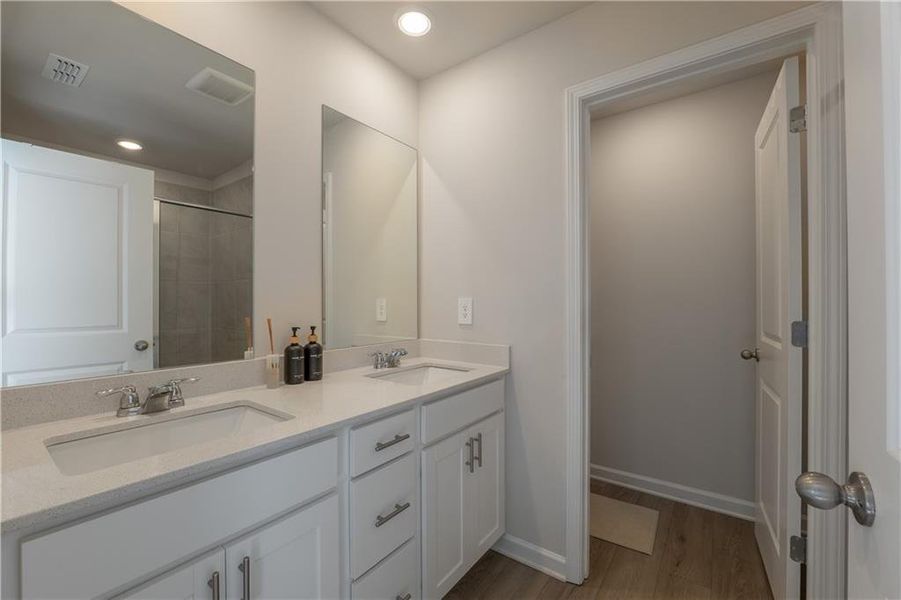 Furnished interior view inside a new home in , Smyrna (Image 25).