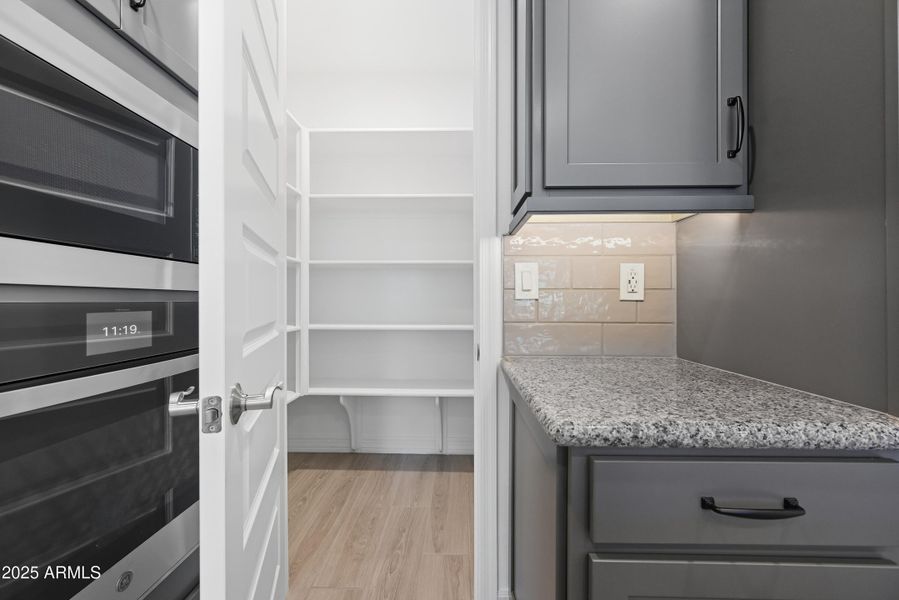 hj-az-phoenix-mystic-discovery-monarch-l