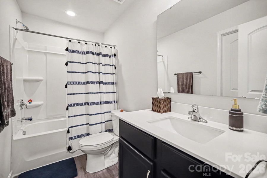 Furnished interior view inside a new home in , Shelby (Image 16).