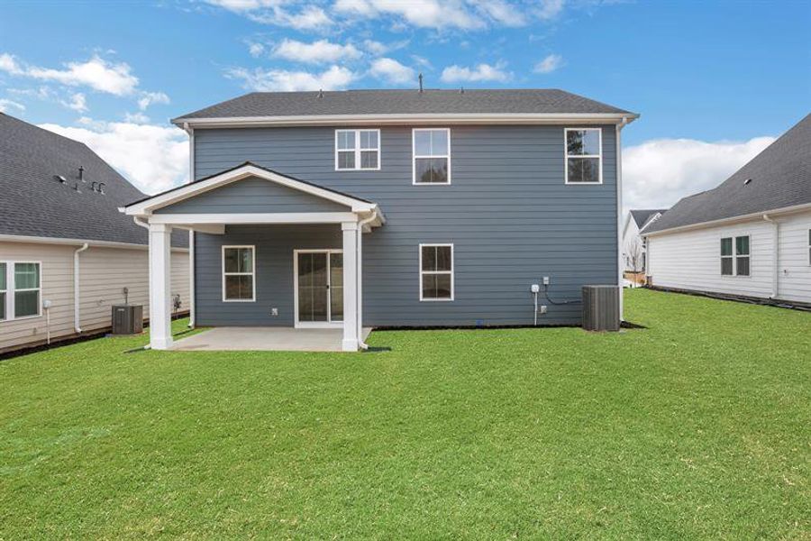 Exterior details and patio area of a home in Crystal Falls, Dawsonville (Image 2).