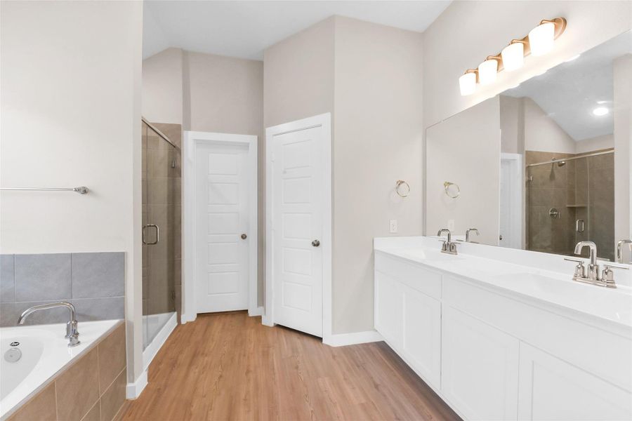 Furnished interior view inside a new home in Southwinds, Baytown (Image 12). Furnished interior view inside a new home in Southwinds, Baytown (Image 12).