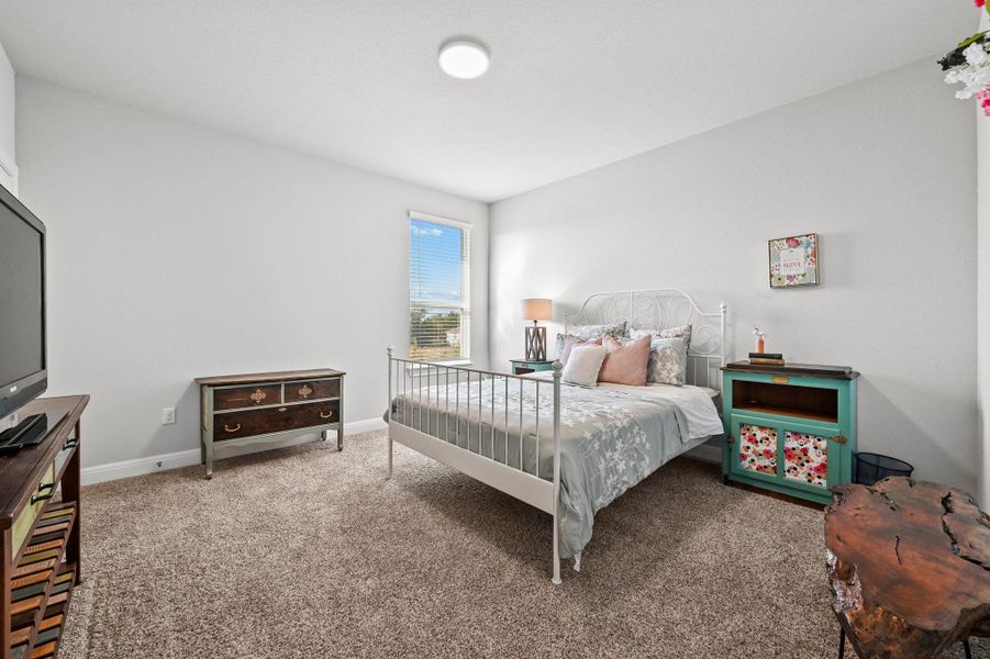 Furnished interior view inside a new home in Porter Country, Buda (Image 34).