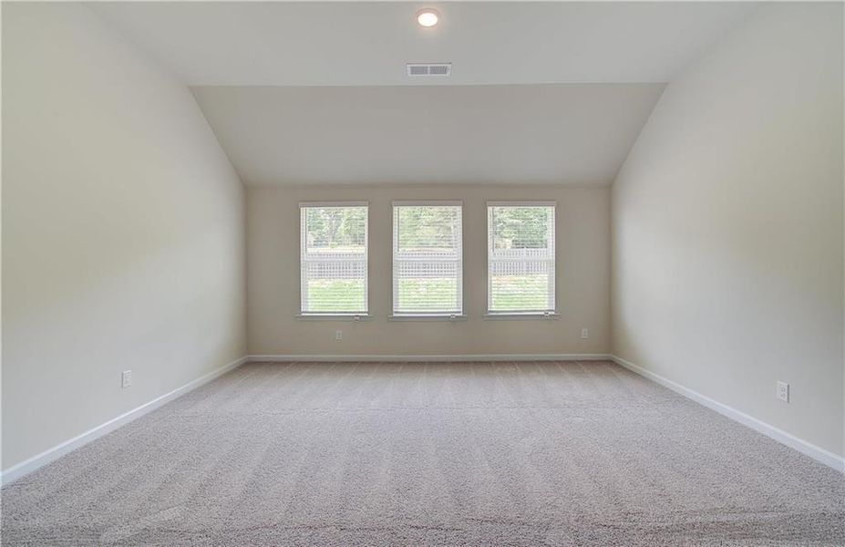 Spacious, unfurnished interior of a new home in Kingsmere Estates, Loganville (Image 27).