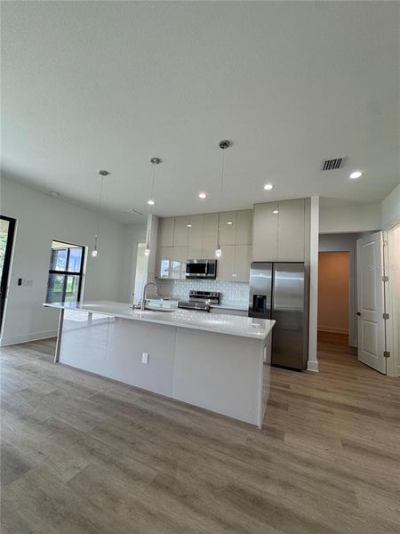 Image 15 of a home in .