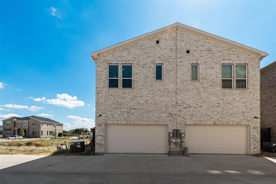 Image 31 of a home in Collin Creek.