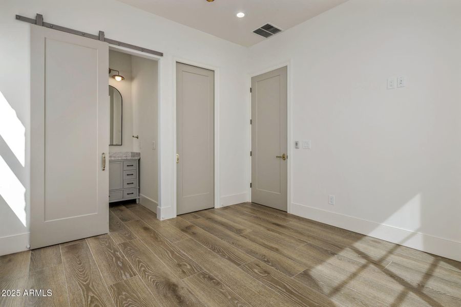 36-web-or-mls-IMG_2172 36-web-or-mls-IMG_2172