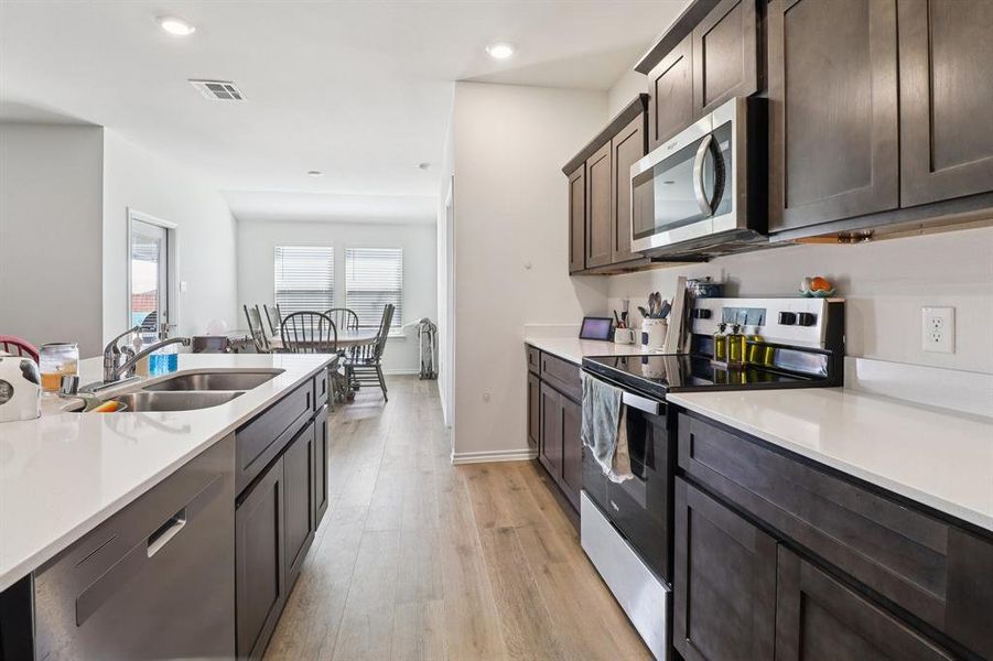 Furnished interior view inside a new home in Creeks at Burnett Trail, Canton (Image 24). Furnished interior view inside a new home in Creeks at Burnett Trail, Canton (Image 24).