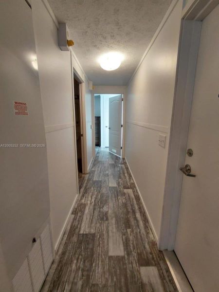 Spacious, unfurnished interior of a new home in , Clewiston (Image 12).