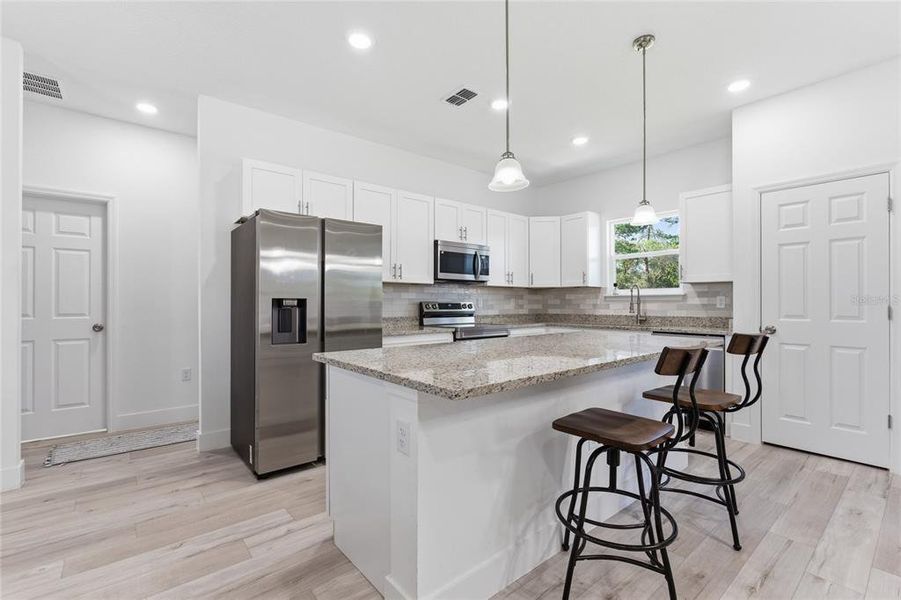 Furnished interior view inside a new home in , Ocklawaha (Image 13).