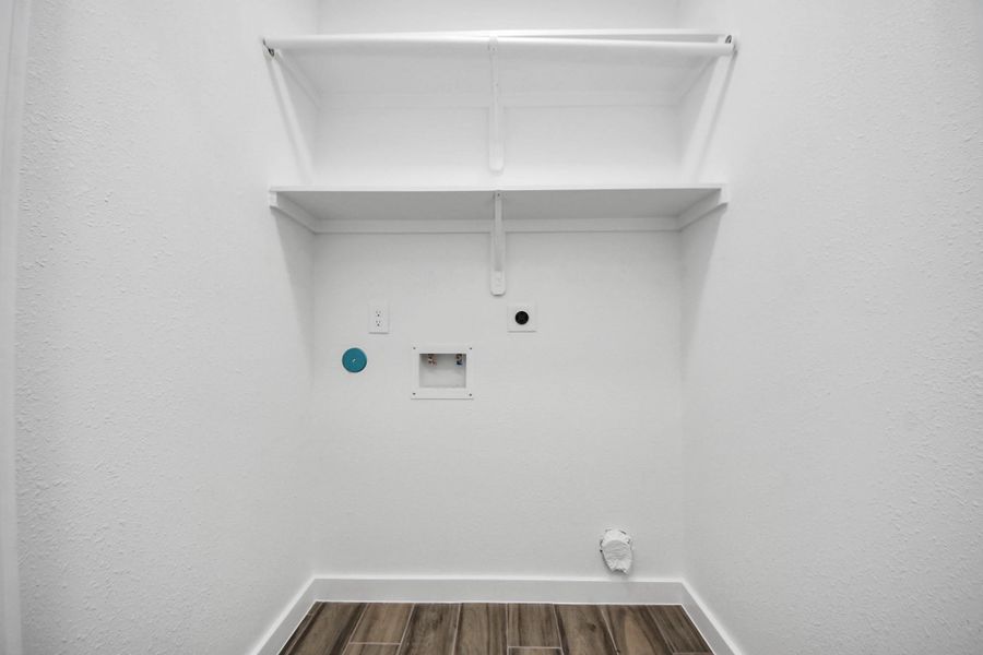 Spacious, unfurnished interior of a new home in , Splendora (Image 19).