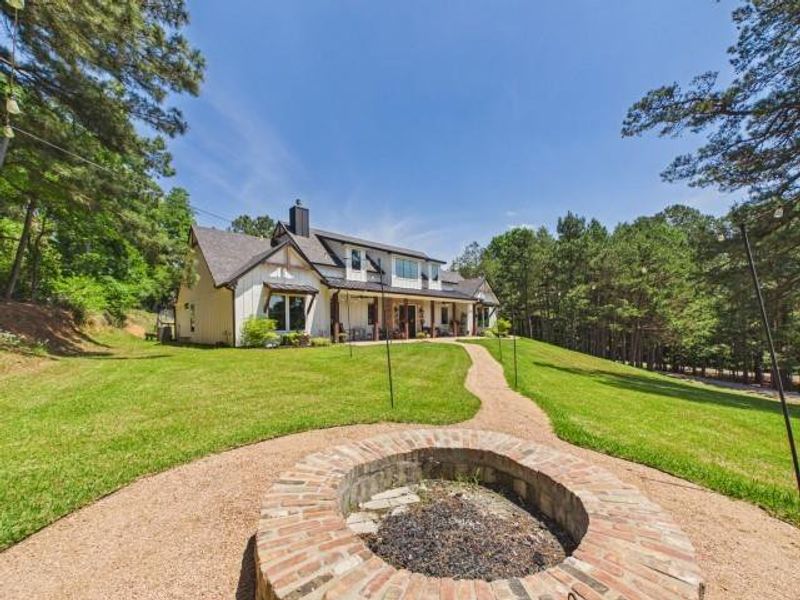 Exterior details and patio area of a home in , Brownsboro (Image 24).