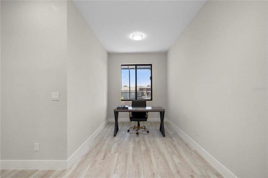 Spacious, unfurnished interior of a new home in , Punta Gorda (Image 22).