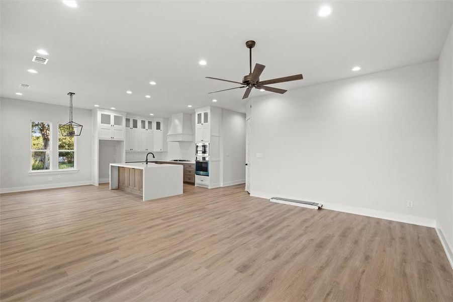 Spacious, unfurnished interior of a new home in , Waco (Image 21).