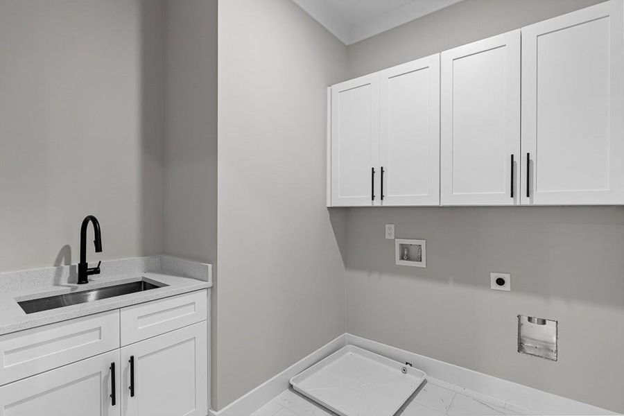 Furnished interior view inside a new home in , Jefferson (Image 13).