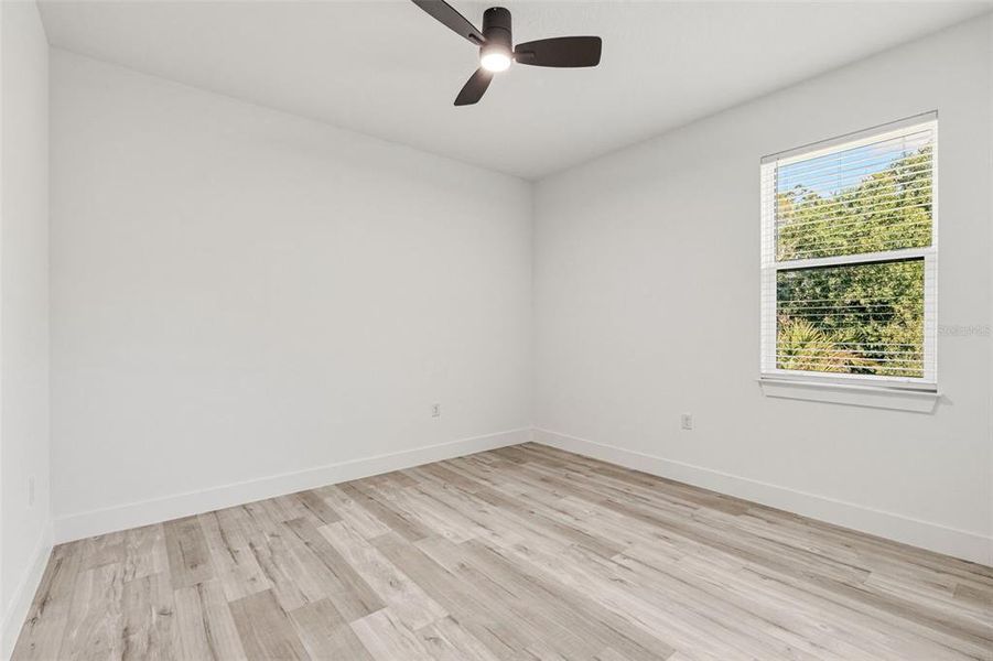 Spacious, unfurnished interior of a new home in , North Port (Image 30).