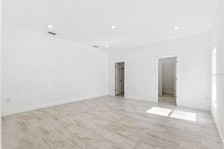 Spacious, unfurnished interior of a new home in , Indian Lake Estates (Image 16).