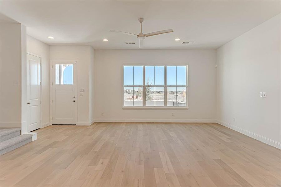 Spacious, unfurnished interior of a new home in Walsh Townhomes, Aledo (Image 37). Spacious, unfurnished interior of a new home in Walsh Townhomes, Aledo (Image 37).