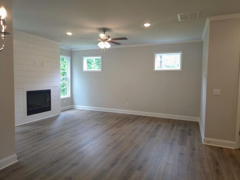 Spacious, unfurnished interior of a new home in , Duluth (Image 17).