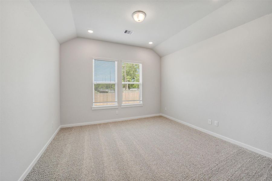 Spacious, unfurnished interior of a new home in Windmill Estates, Magnolia (Image 42).