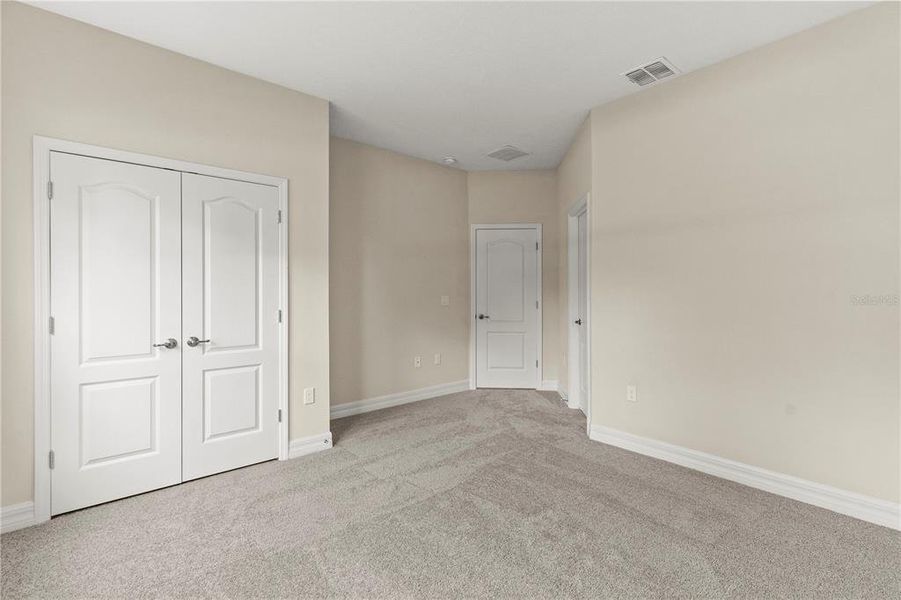 Spacious, unfurnished interior of a new home in , Leesburg (Image 15). Spacious, unfurnished interior of a new home in , Leesburg (Image 15).