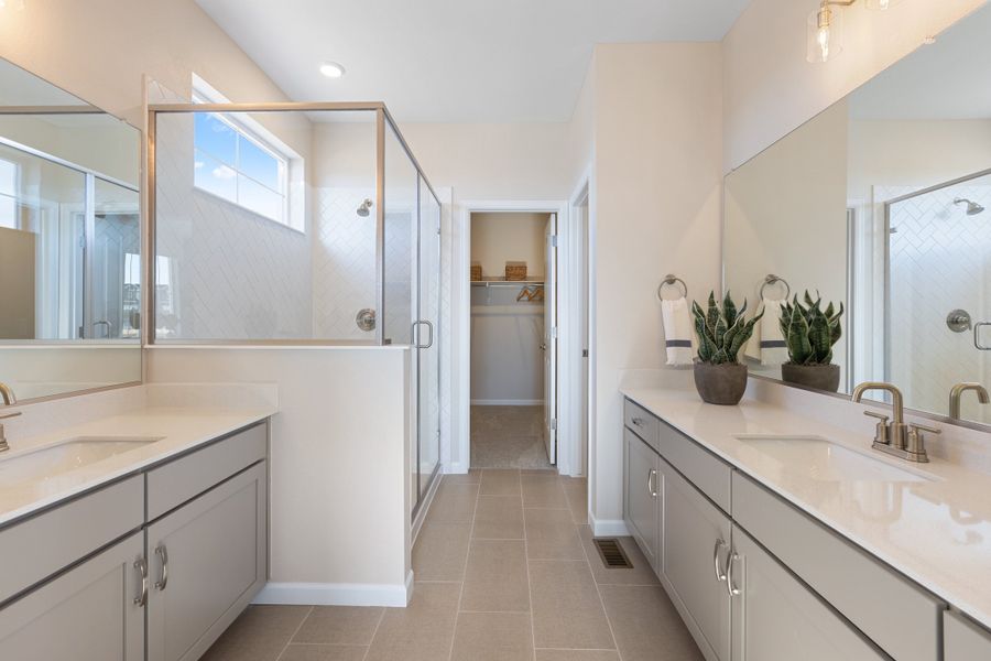 Representative furnished interior of a home built from the 4901 by Risewell Homes in The Aurora Highlands, Aurora (Image 14).