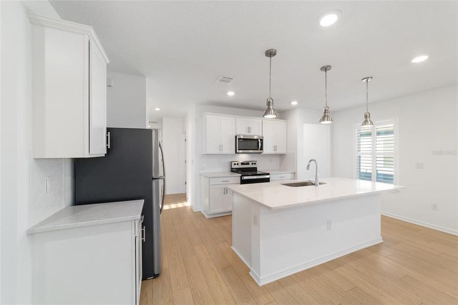 Furnished interior view inside a new home in , Ocala (Image 9).