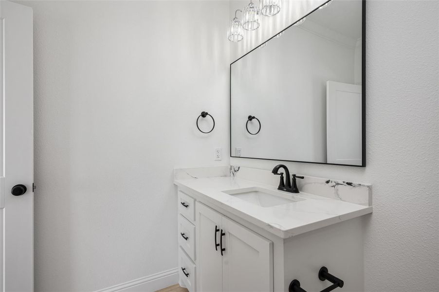 Furnished interior view inside a new home in , Bolivar Peninsula (Image 39).