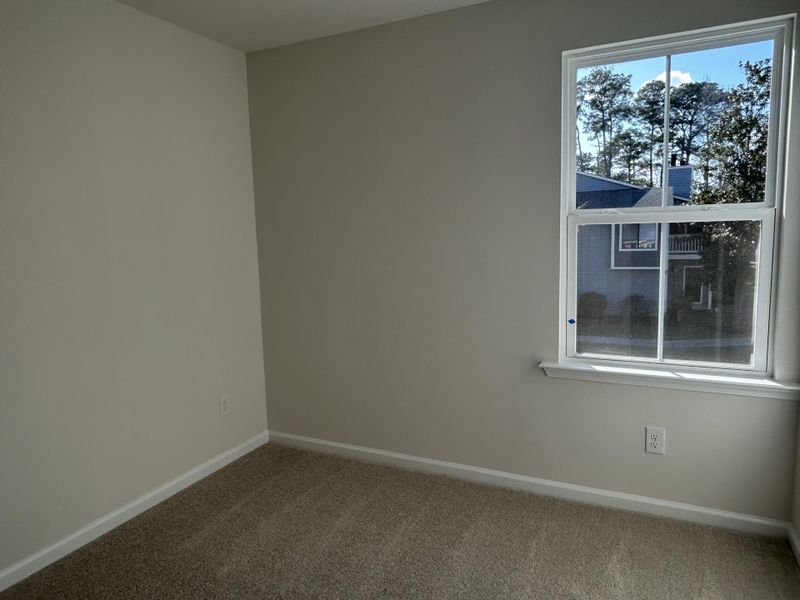 Spacious, unfurnished interior of a new home in , Summerville (Image 21).