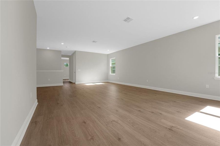 Spacious, unfurnished interior of a new home in Palms at Windermere, Windermere (Image 68). Spacious, unfurnished interior of a new home in Palms at Windermere, Windermere (Image 68).