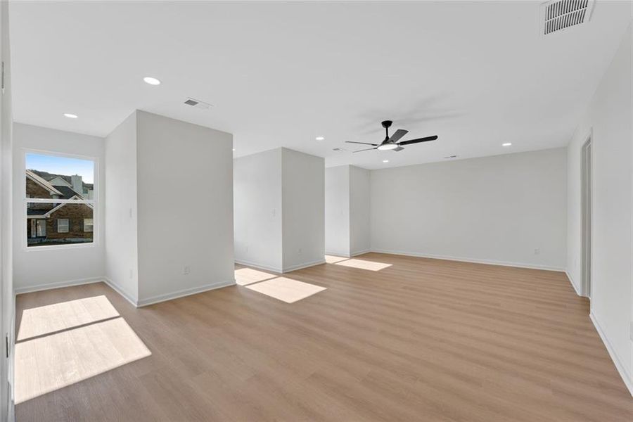 Spacious, unfurnished interior of a new home in , Ellenwood (Image 35).