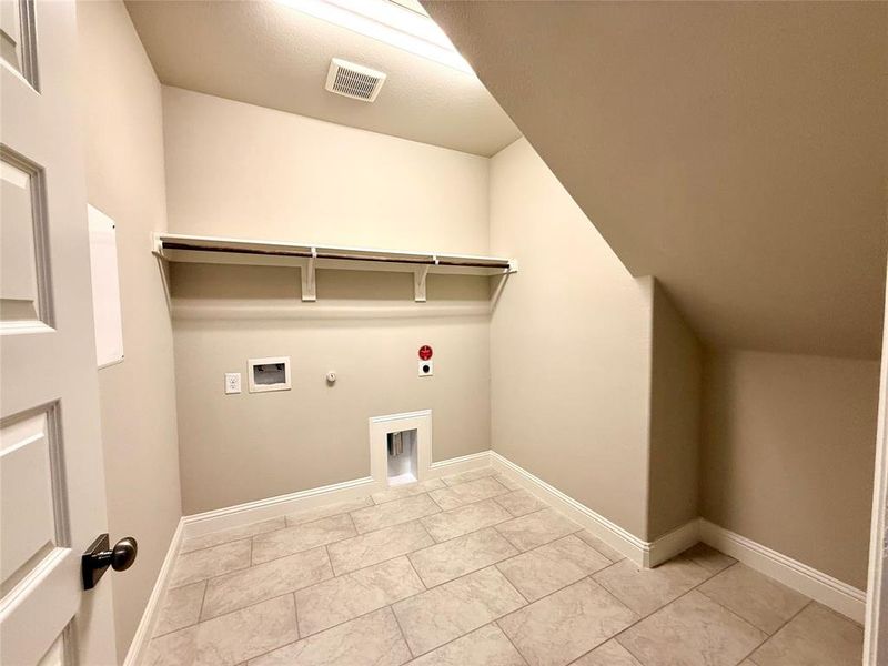 Spacious, unfurnished interior of a new home in , Godley (Image 21). Spacious, unfurnished interior of a new home in , Godley (Image 21).