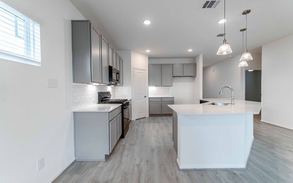 Furnished interior view inside a new home in Paramount, Kyle (Image 5).