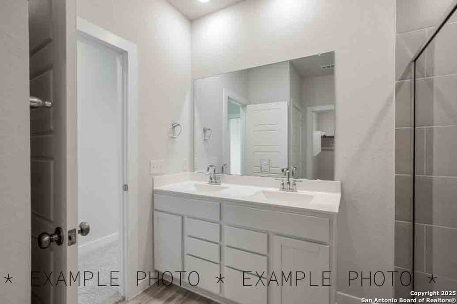 Furnished interior view inside a new home in Mesa Vista, San Antonio (Image 4). Furnished interior view inside a new home in Mesa Vista, San Antonio (Image 4).