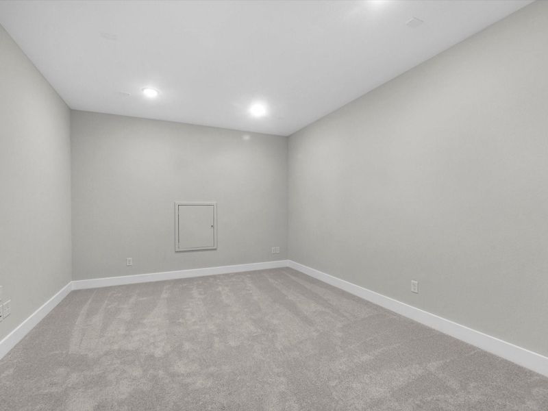 Spacious, unfurnished interior of a new home in Trillium, Richmond (Image 21). Spacious, unfurnished interior of a new home in Trillium, Richmond (Image 21).