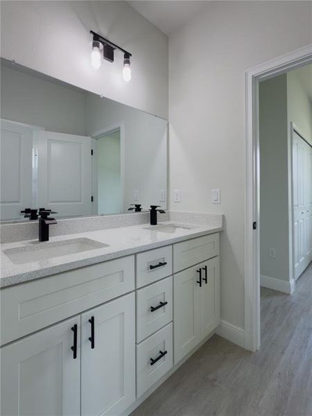 Furnished interior view inside a new home in , Ocala (Image 9).