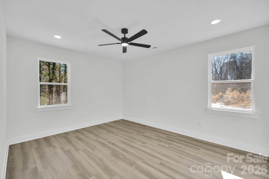 Spacious, unfurnished interior of a new home in , Kannapolis (Image 20).