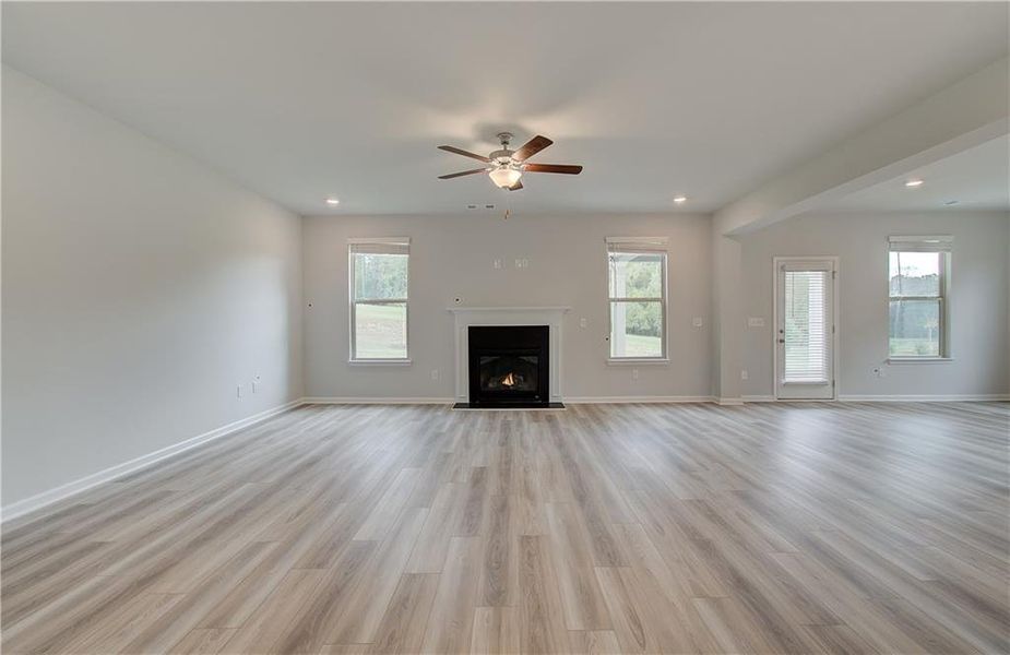 Spacious, unfurnished interior of a new home in Grandview at Millers Mill, Stockbridge (Image 20).