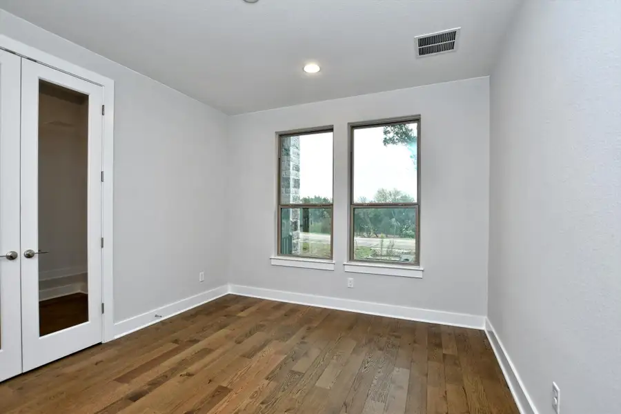 Representative unfurnished interior of a home built from the Llano II by Giddens Homes in Whispering Wind, Bertram (Image 95). Representative unfurnished interior of a home built from the Llano II by Giddens Homes in Whispering Wind, Bertram (Image 95).