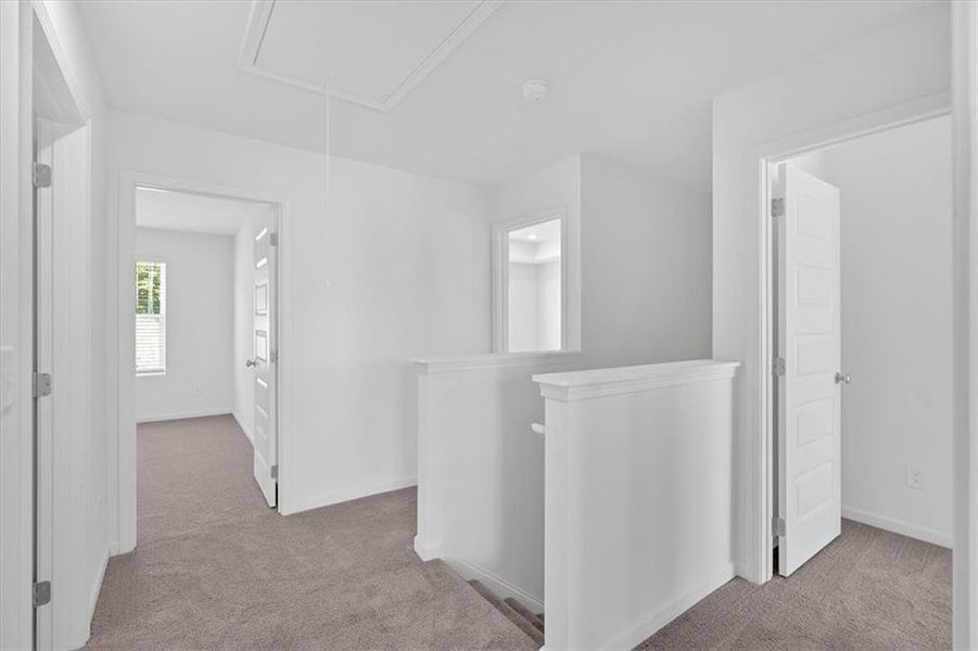 Spacious, unfurnished interior of a new home in Salacoa, Calhoun (Image 9).