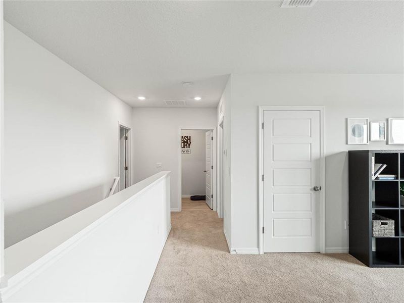 Image 28 of a home in Cascades. Image 28 of a home in Cascades.