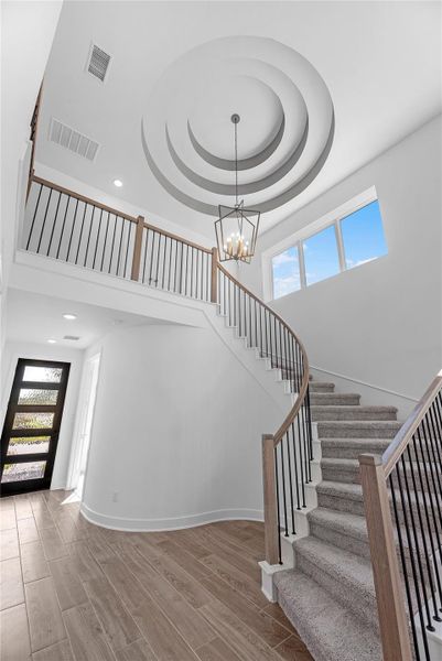 Representative image. Features, specifications, selections and colors may vary.