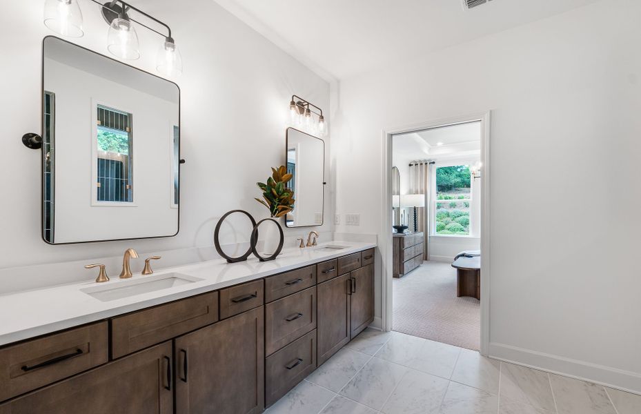 Owner's Bath Owner's Bath