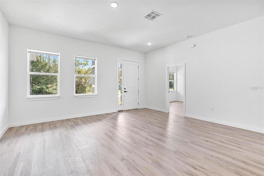Spacious, unfurnished interior of a new home in , Citrus Springs (Image 19). Spacious, unfurnished interior of a new home in , Citrus Springs (Image 19).